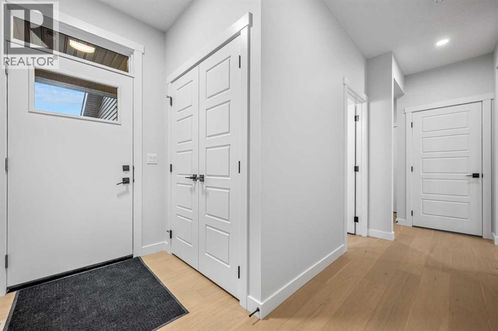 Single Family House for Sale in  Creekstone Grove SW Pine Creek Calgary 