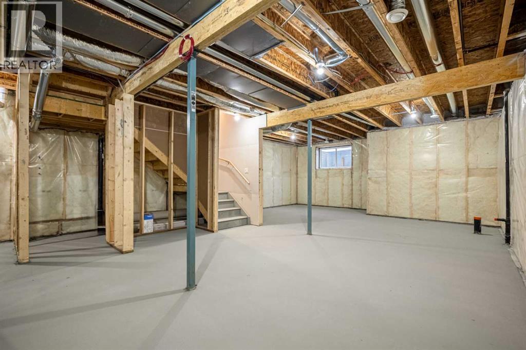 Single Family House for Sale in  Creekstone Grove SW Pine Creek Calgary 