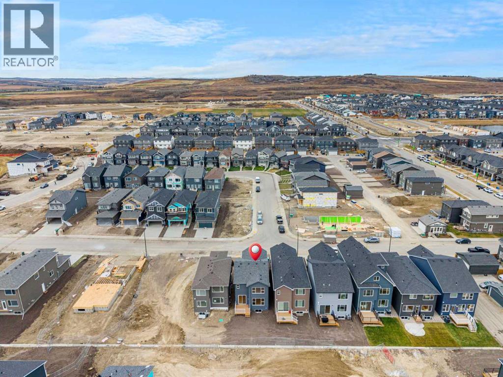 Single Family House for Sale in  Creekstone Grove SW Pine Creek Calgary 