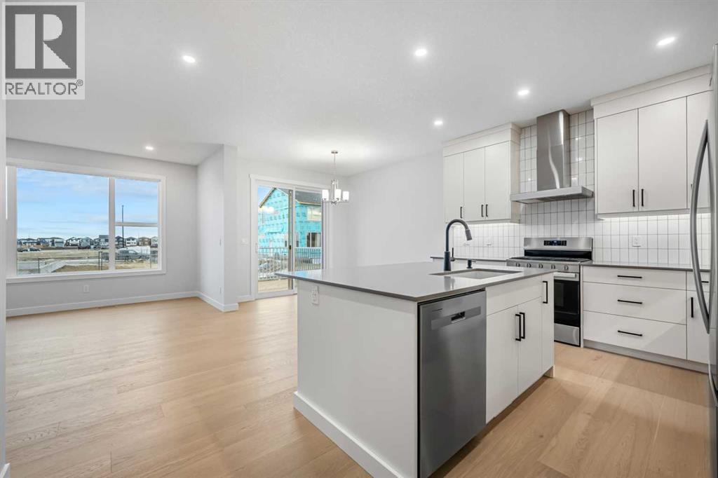 Single Family House for Sale in  Creekstone Grove SW Pine Creek Calgary 