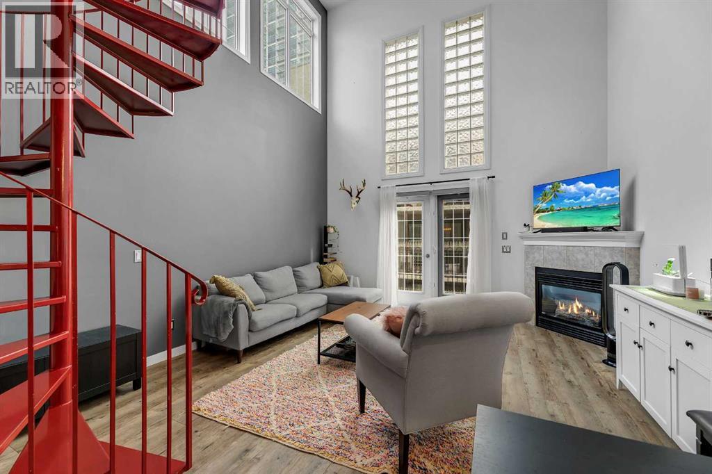 Single Family House Multi-level for Sale in    Avenue SW Beltline Calgary 