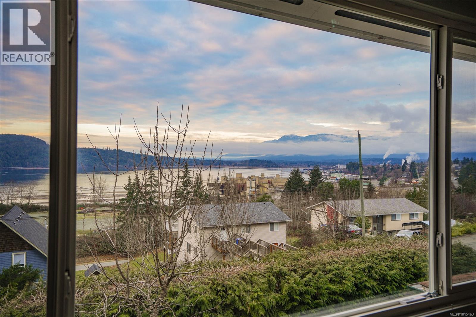 2209 Mallory Dr, Port Alberni