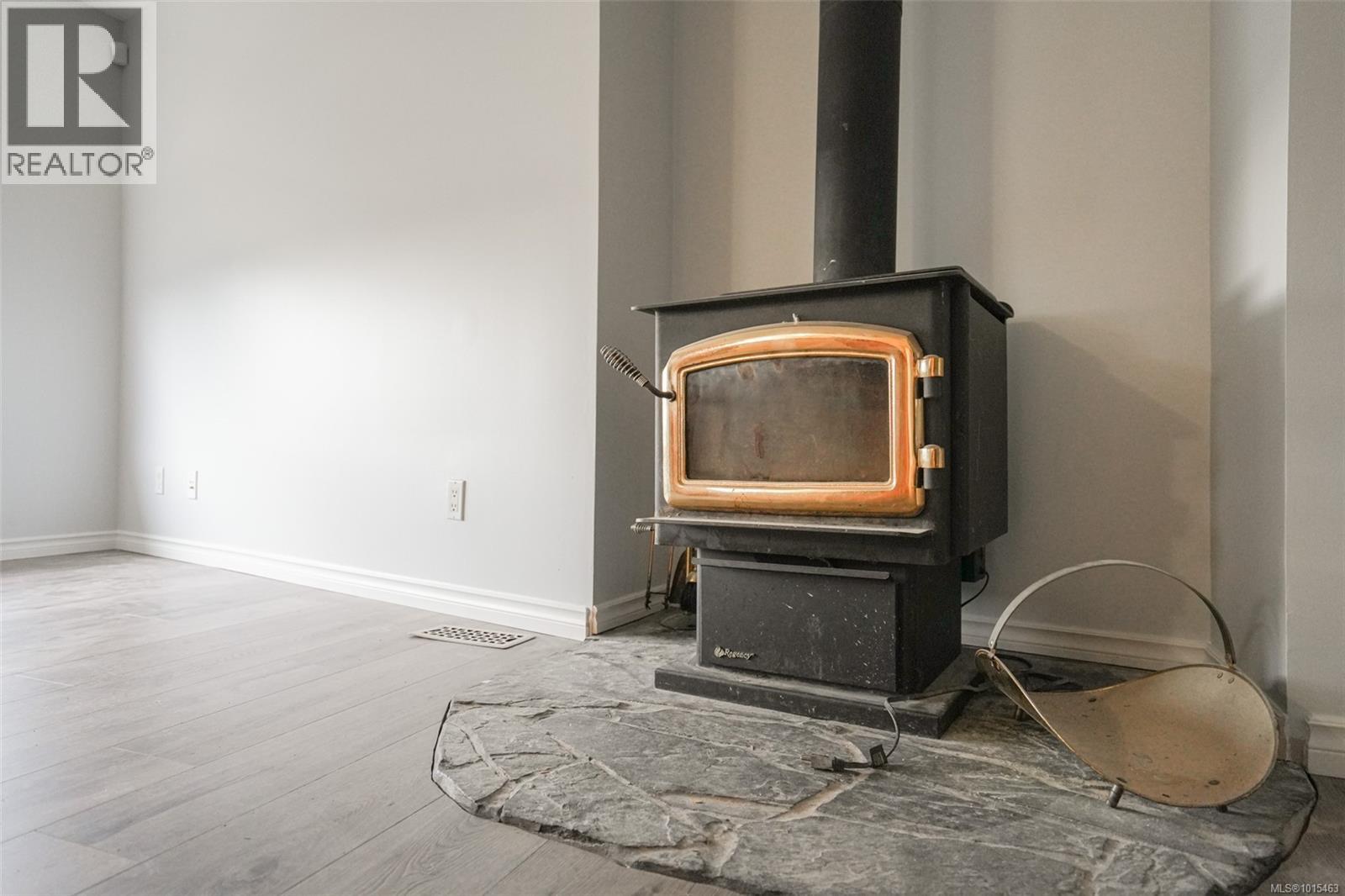 2209 Mallory Dr, Port Alberni