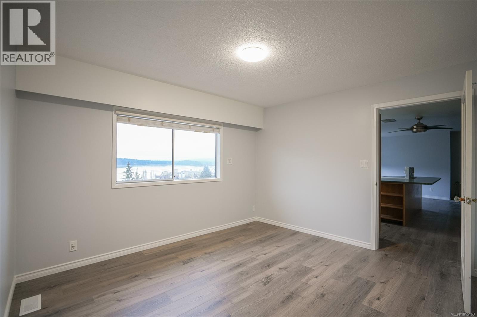 2209 Mallory Dr, Port Alberni