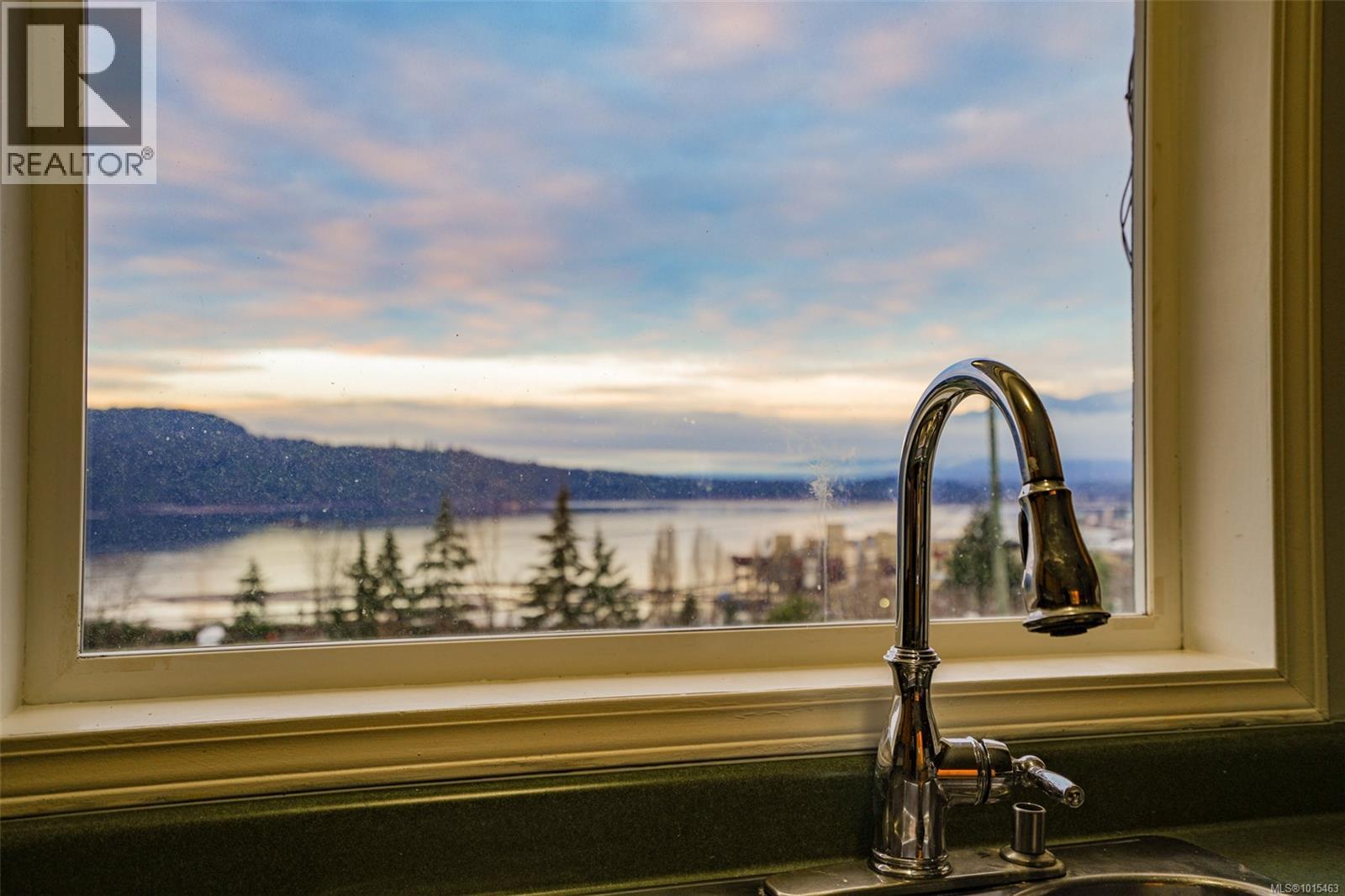 2209 Mallory Dr, Port Alberni