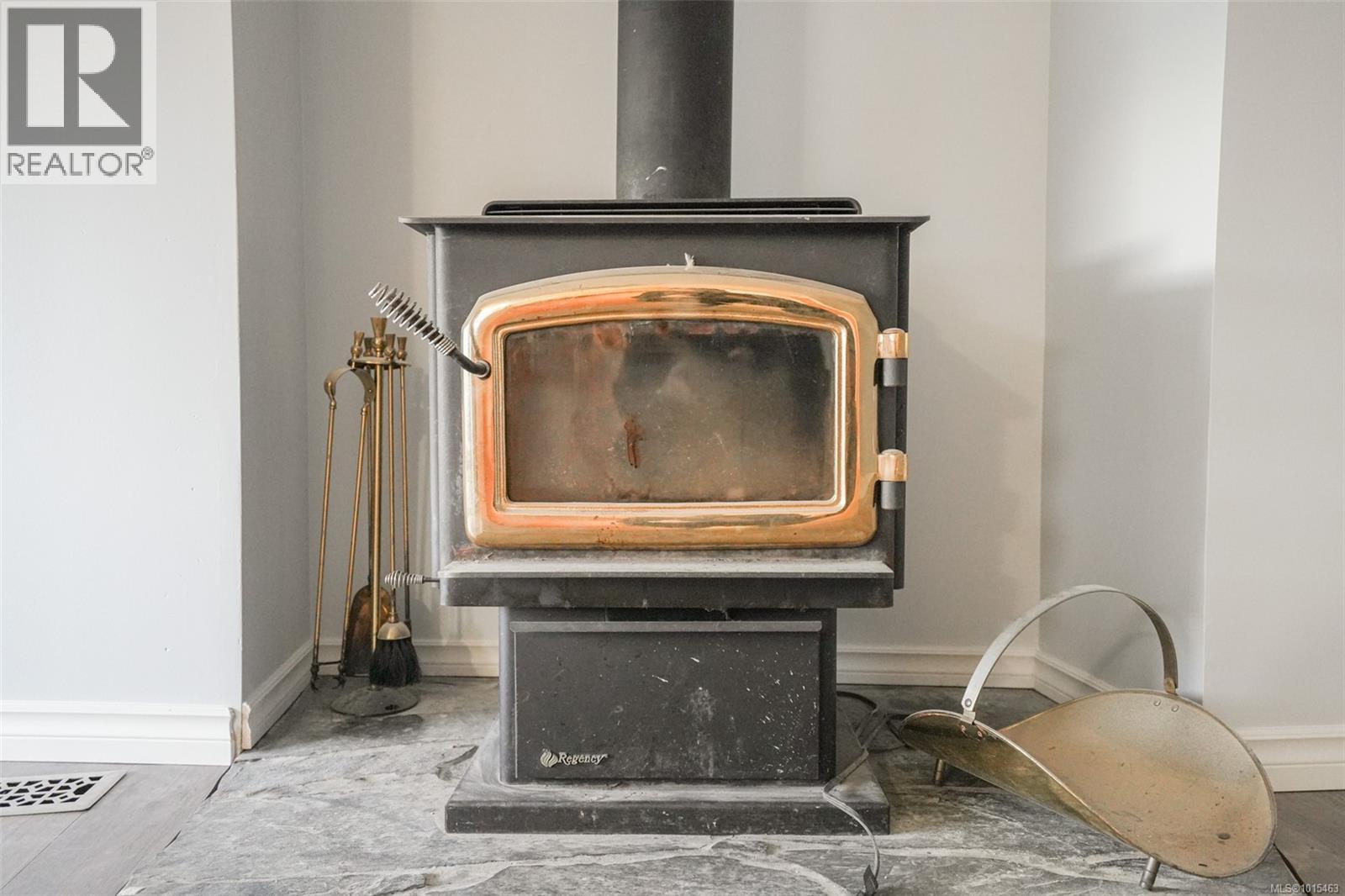 2209 Mallory Dr, Port Alberni