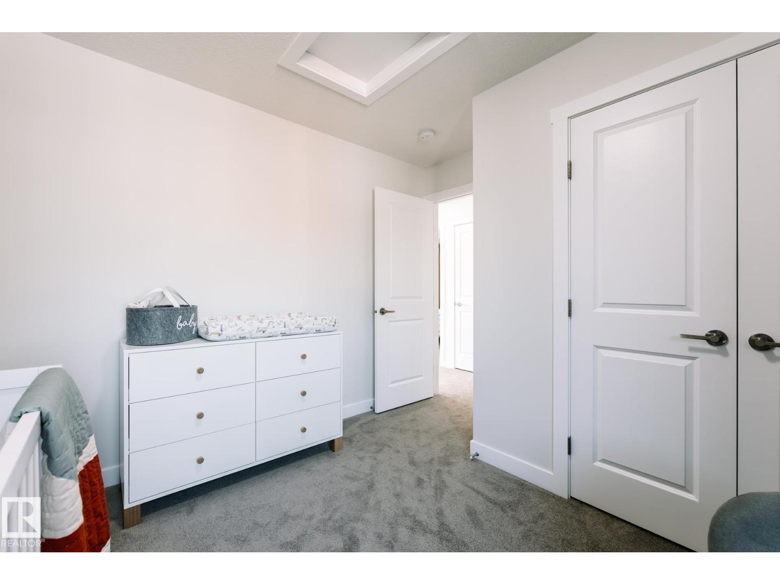 803 157 AV NE - 27