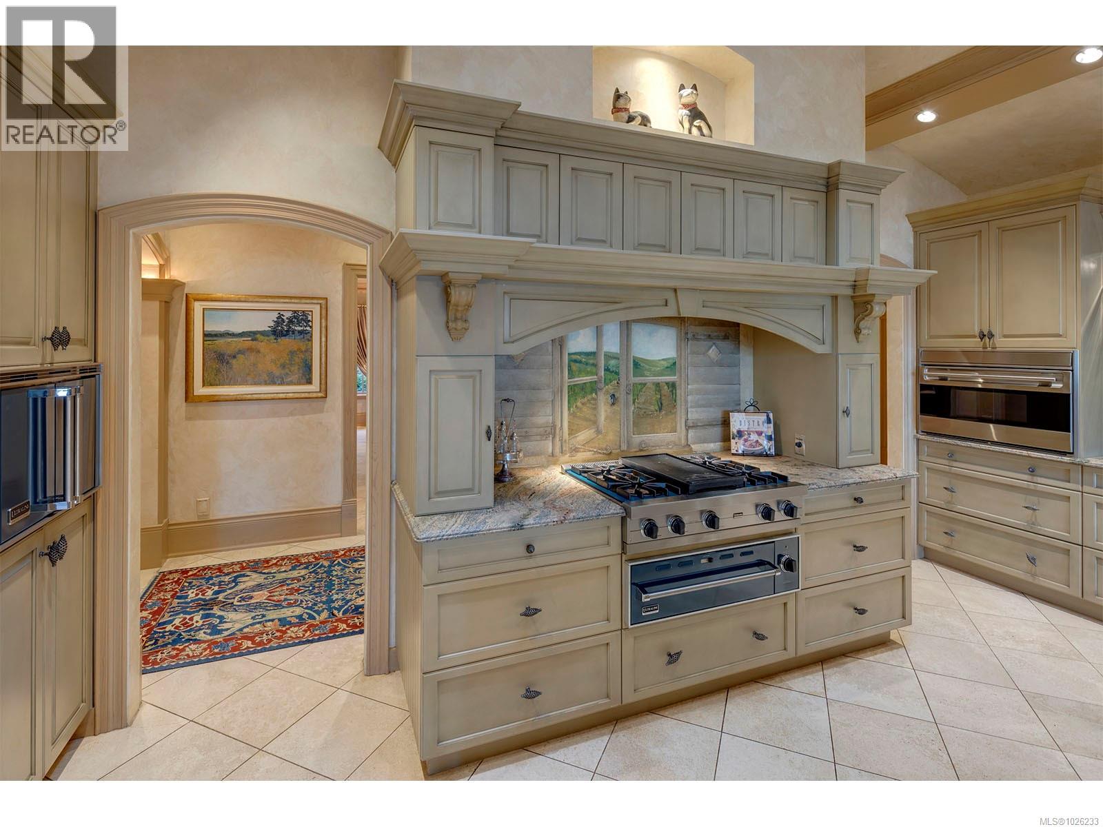  3445 Beach Drive, Oak Bay