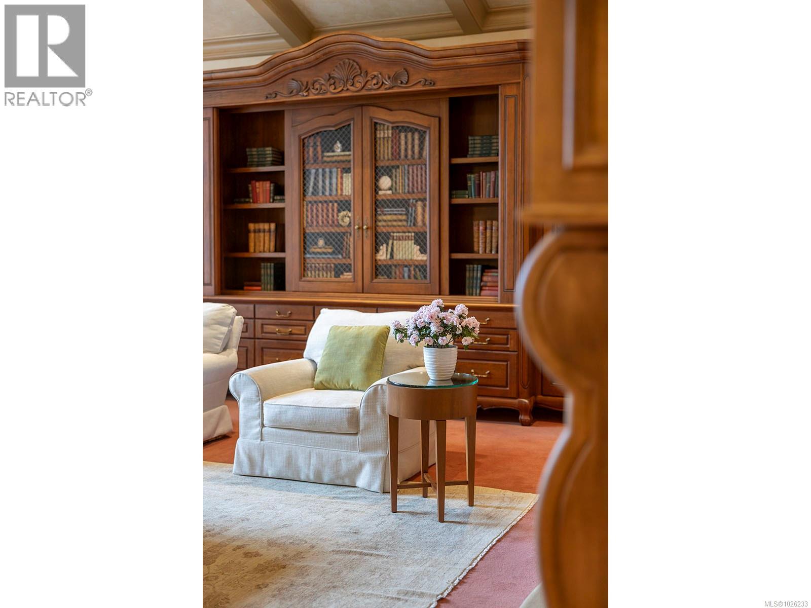  3445 Beach Drive, Oak Bay