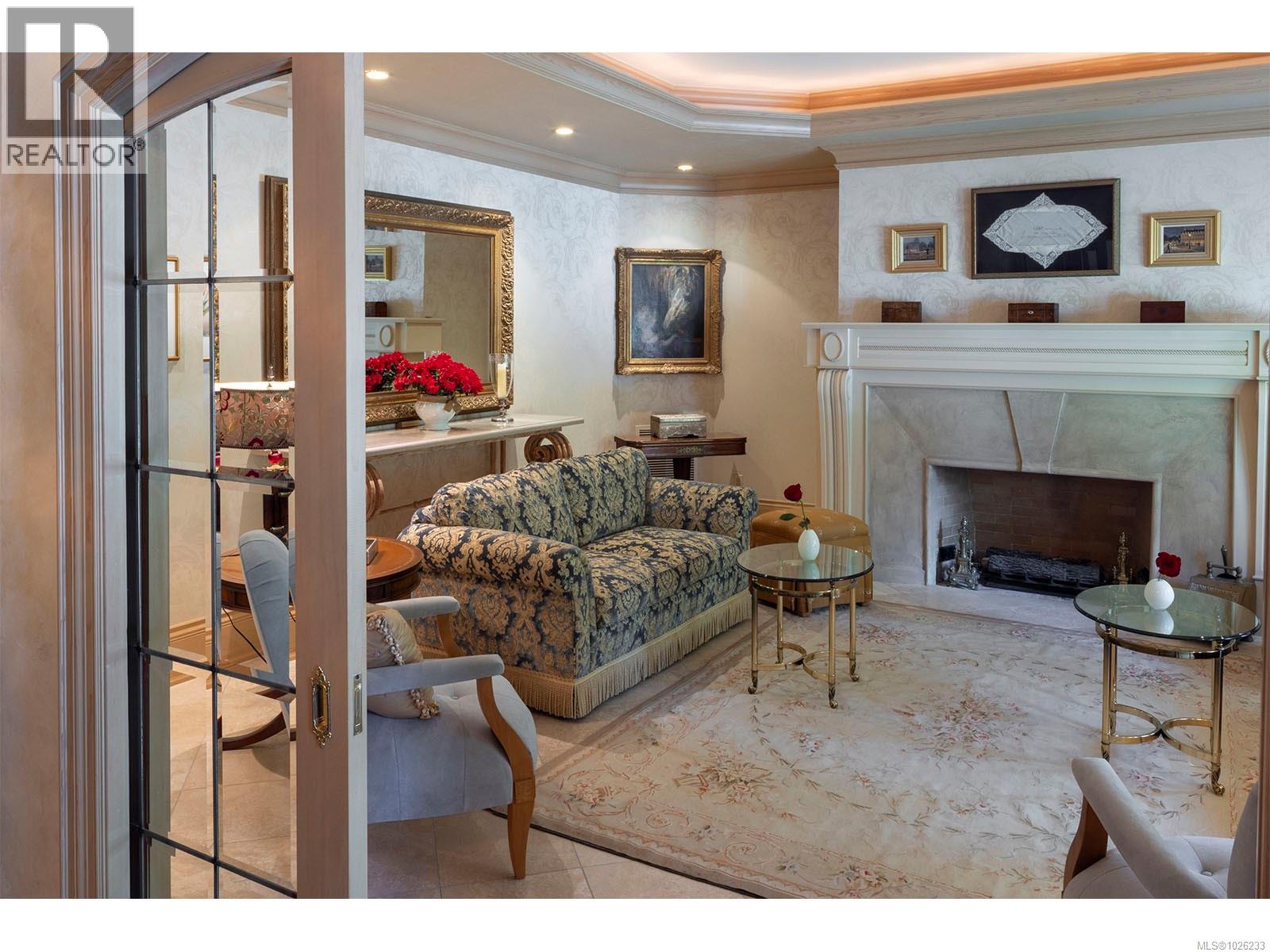  3445 Beach Drive, Oak Bay