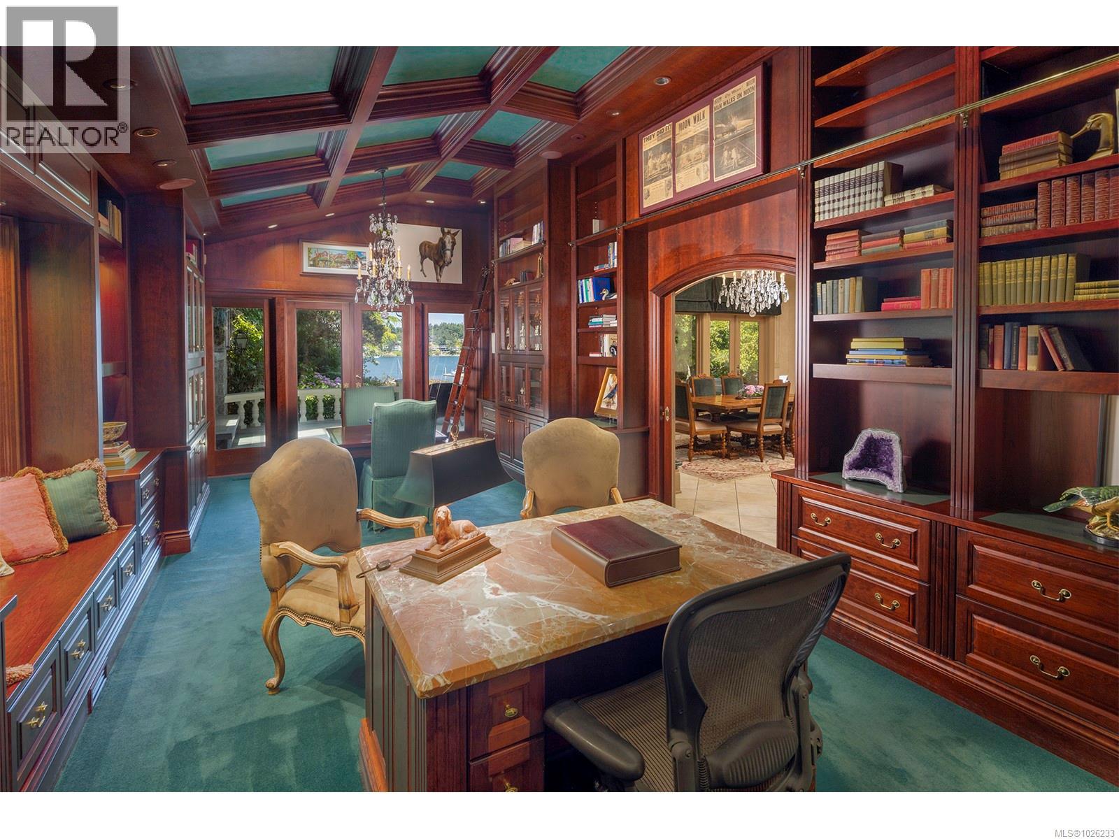  3445 Beach Drive, Oak Bay