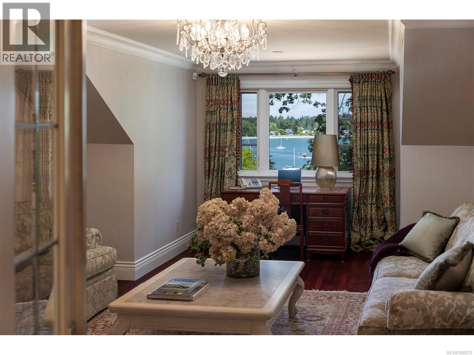  3445 Beach Drive, Oak Bay