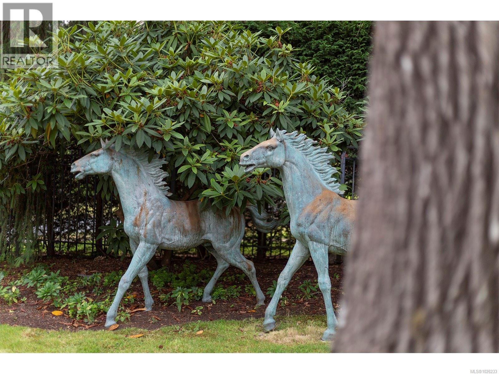  3445 Beach Drive, Oak Bay