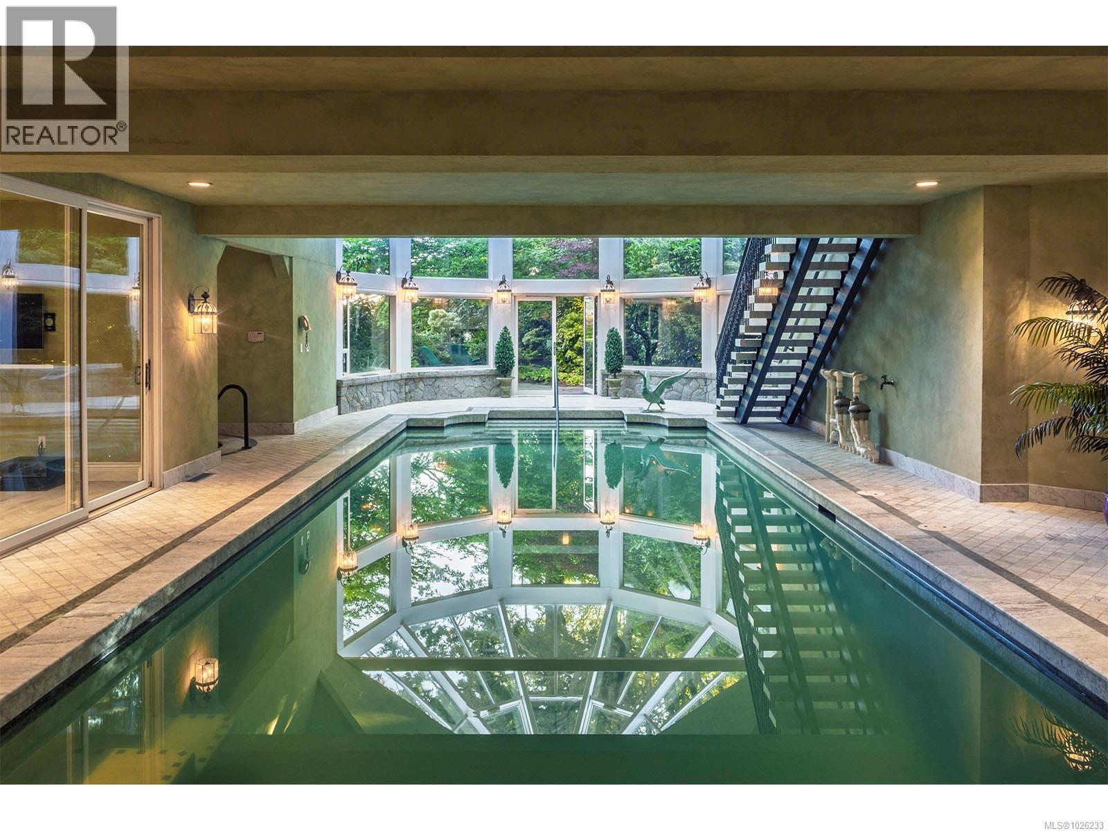  3445 Beach Drive, Oak Bay