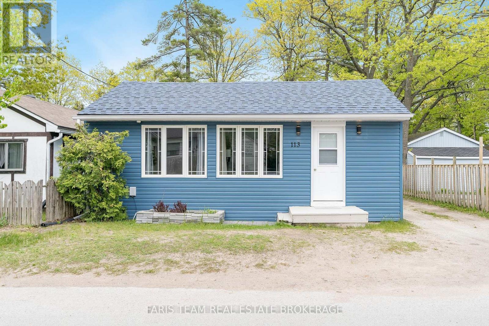113 RIVER ROAD E - 1