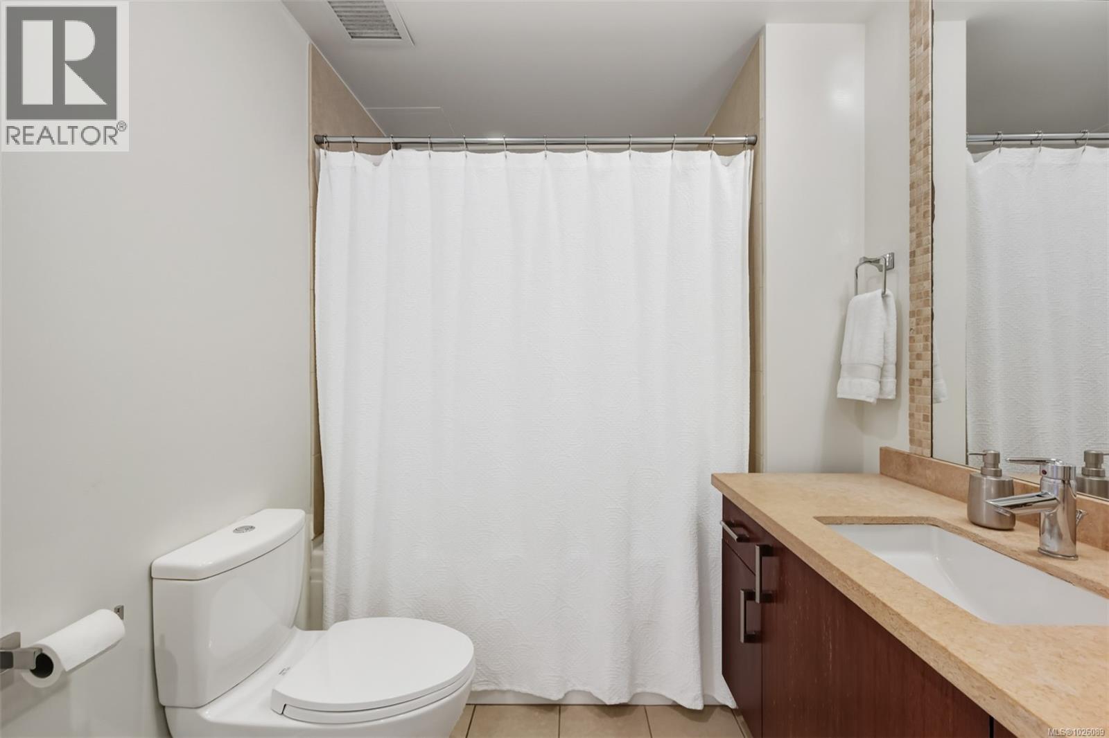 108 373 Tyee Road, Victoria