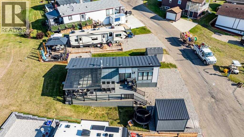 25054 South Pine Lake Road, Rural Red Deer County