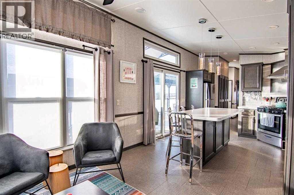 25054 South Pine Lake Road, Rural Red Deer County