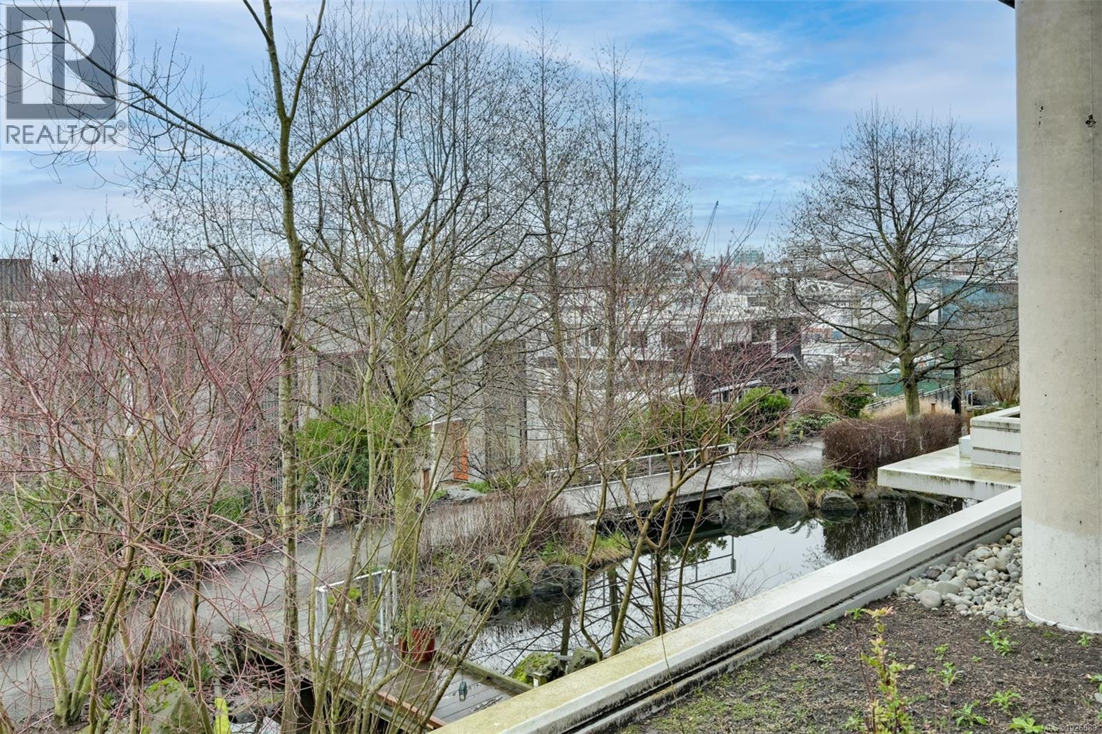 108 373 Tyee Road, Victoria