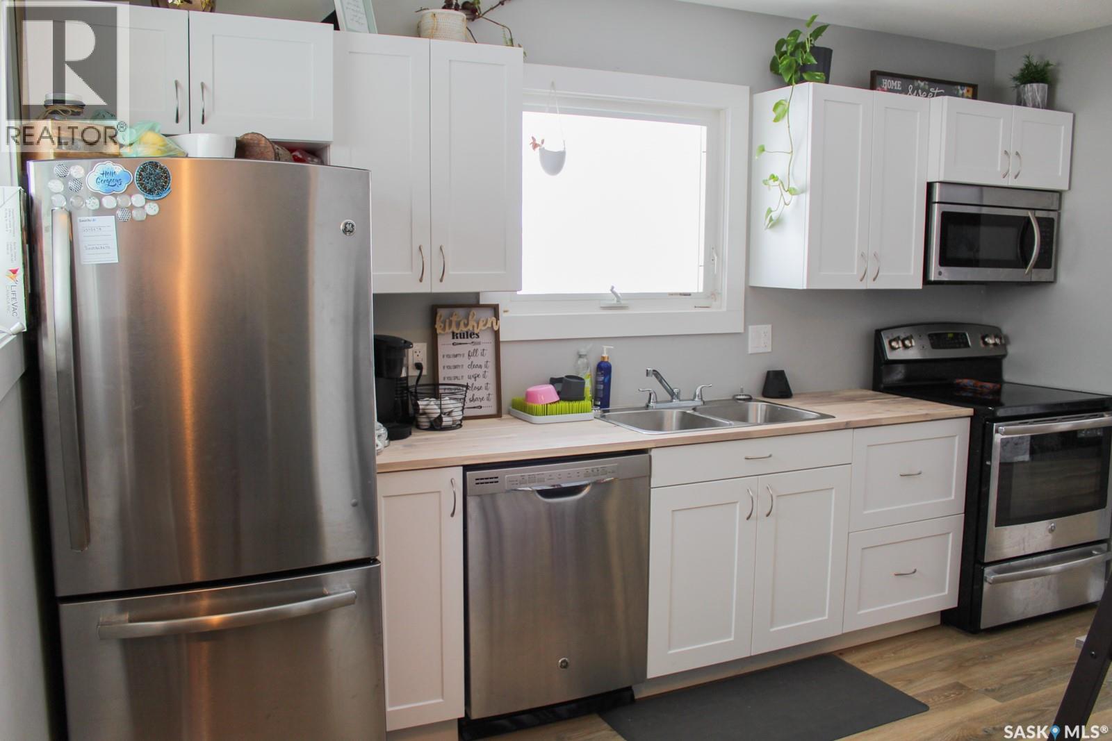 1305 96th STREET - Photo 5 of 27, Tisdale, Saskatchewan