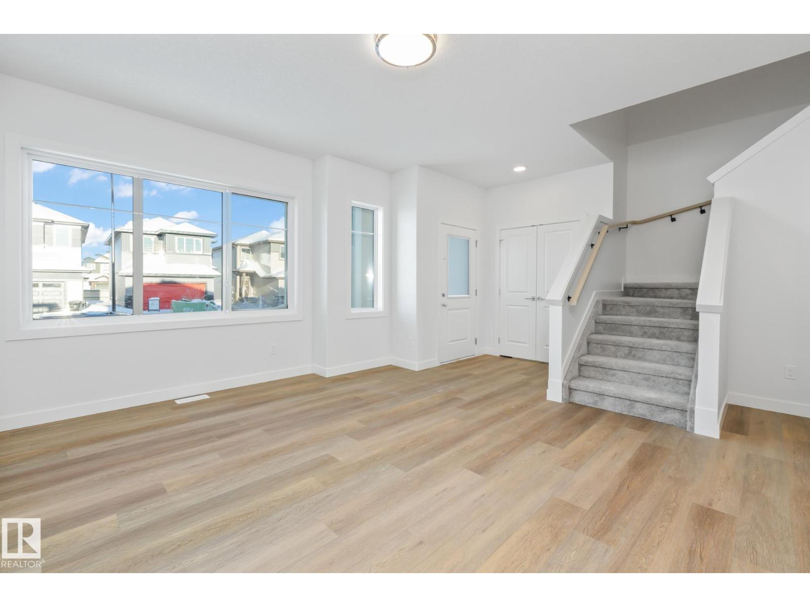 
          33 FICUS WY
            <br/>
            <span>Fort Saskatchewan</span>
            , 
            <span>AB</span>
             <span>T8L0Z6</span>
         - Photo 5