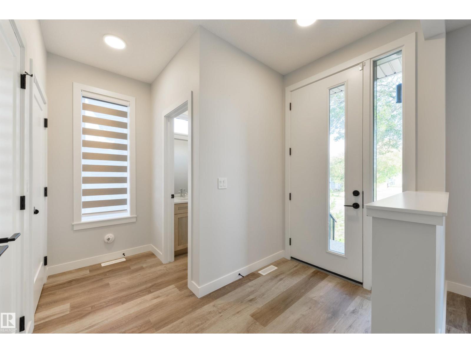 8311 & 8313 76 AV NW, Edmonton