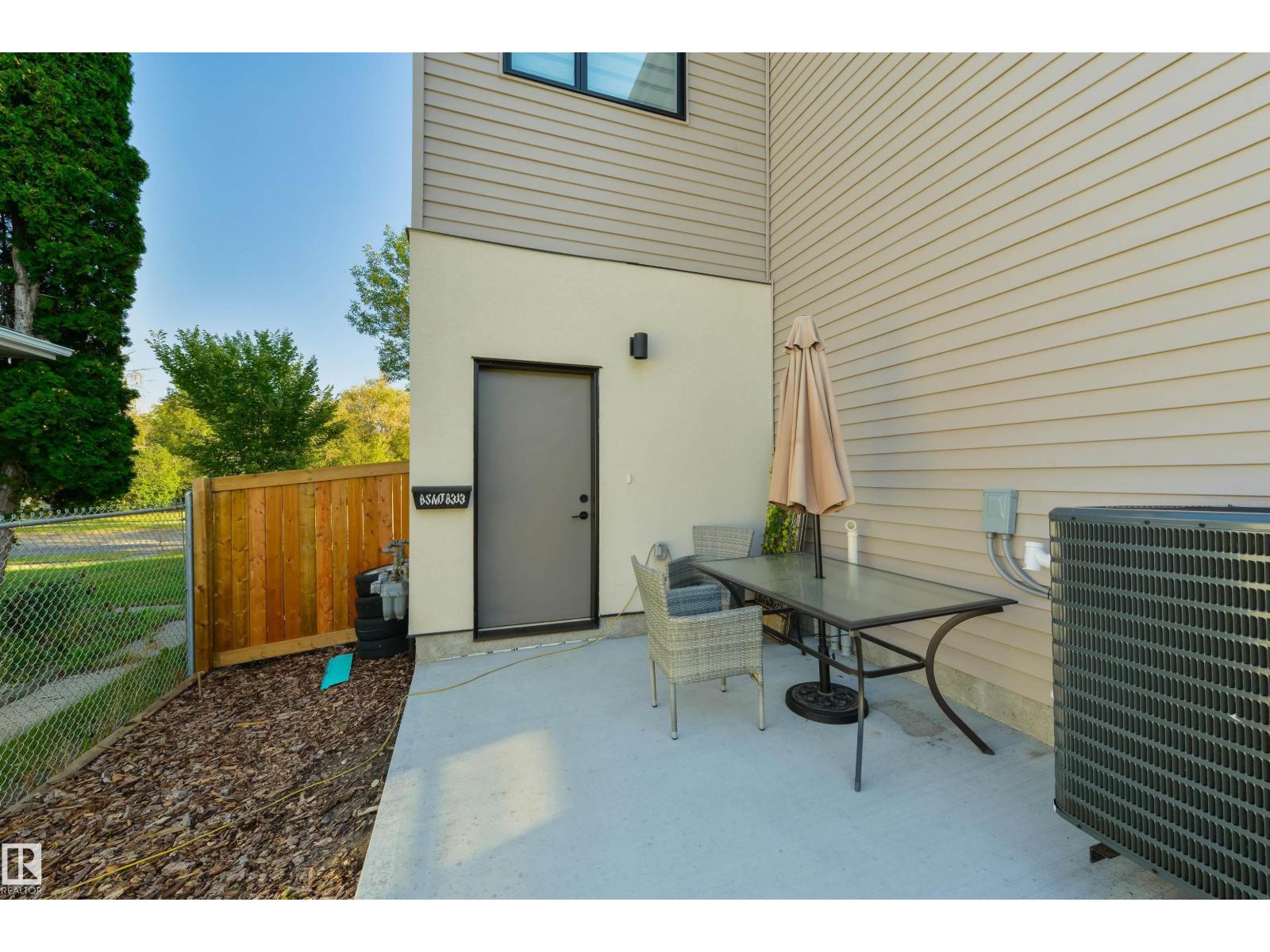 8311 & 8313 76 AV NW, Edmonton