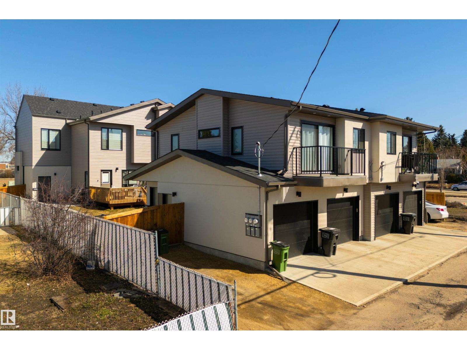 8311 & 8313 76 AV NW, Edmonton