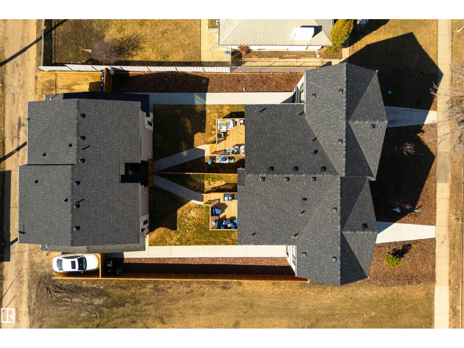 8311 & 8313 76 AV NW, Edmonton