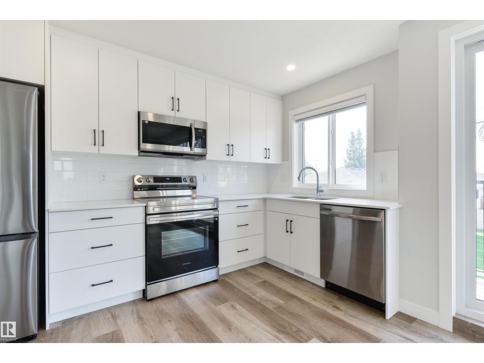 8311 & 8313 76 AV NW, Edmonton