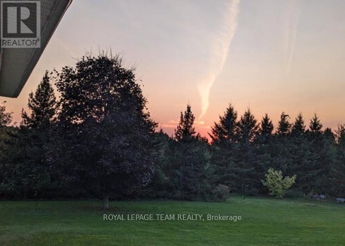 1611 LANDEL DRIVE, Ottawa, Ontario