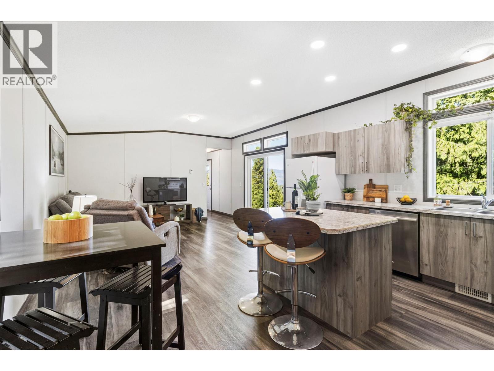 1395 Taylor Road, Sorrento