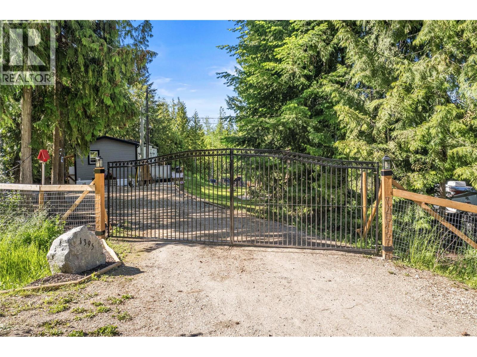 1395 Taylor Road, Sorrento