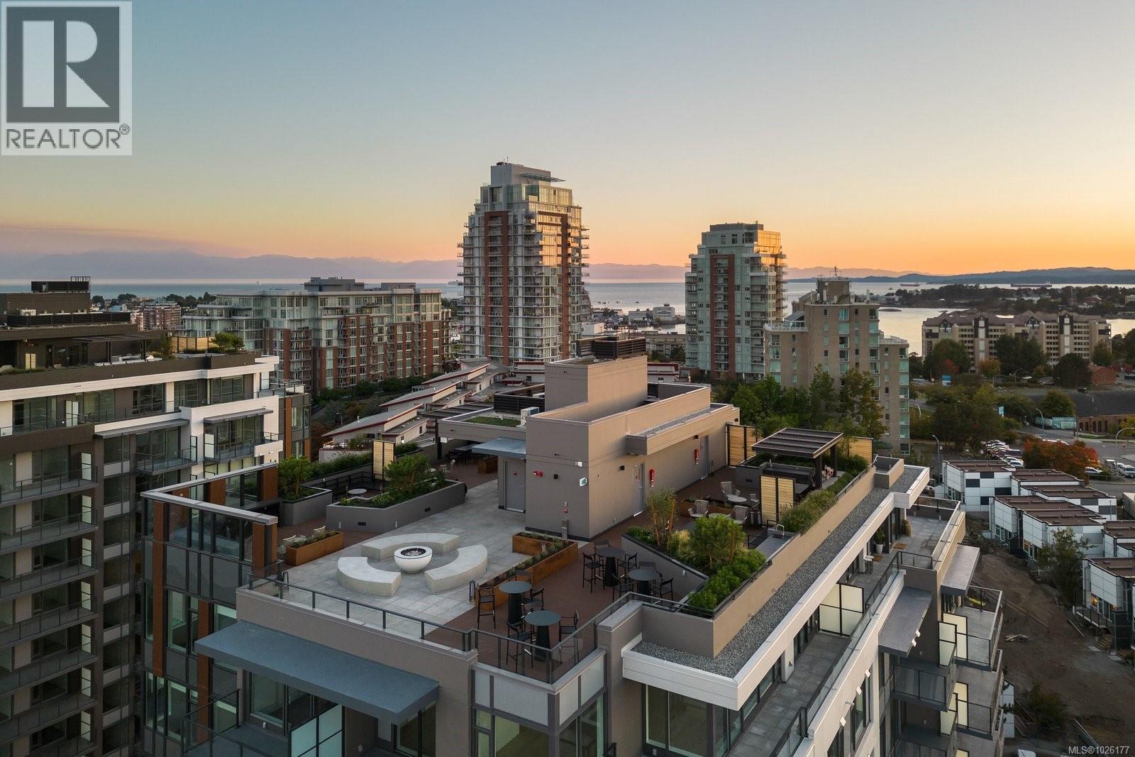 801 369 Tyee Road, Victoria