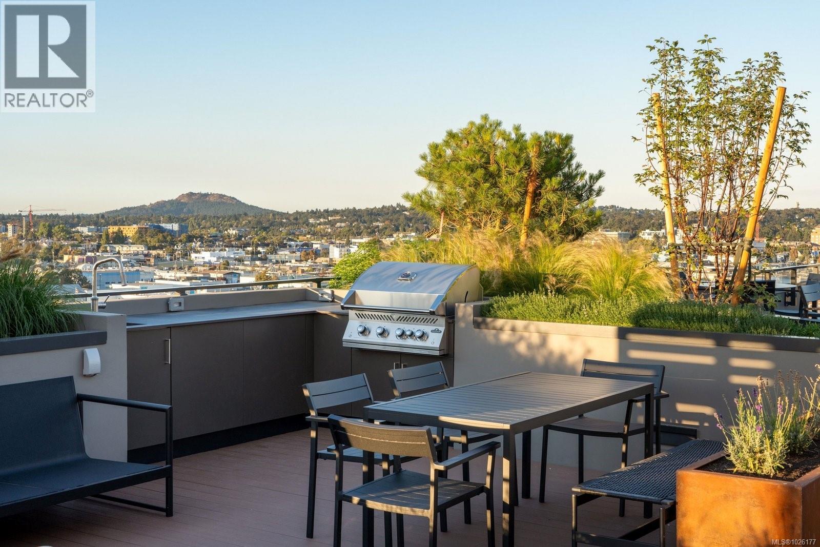 801 369 Tyee Road, Victoria