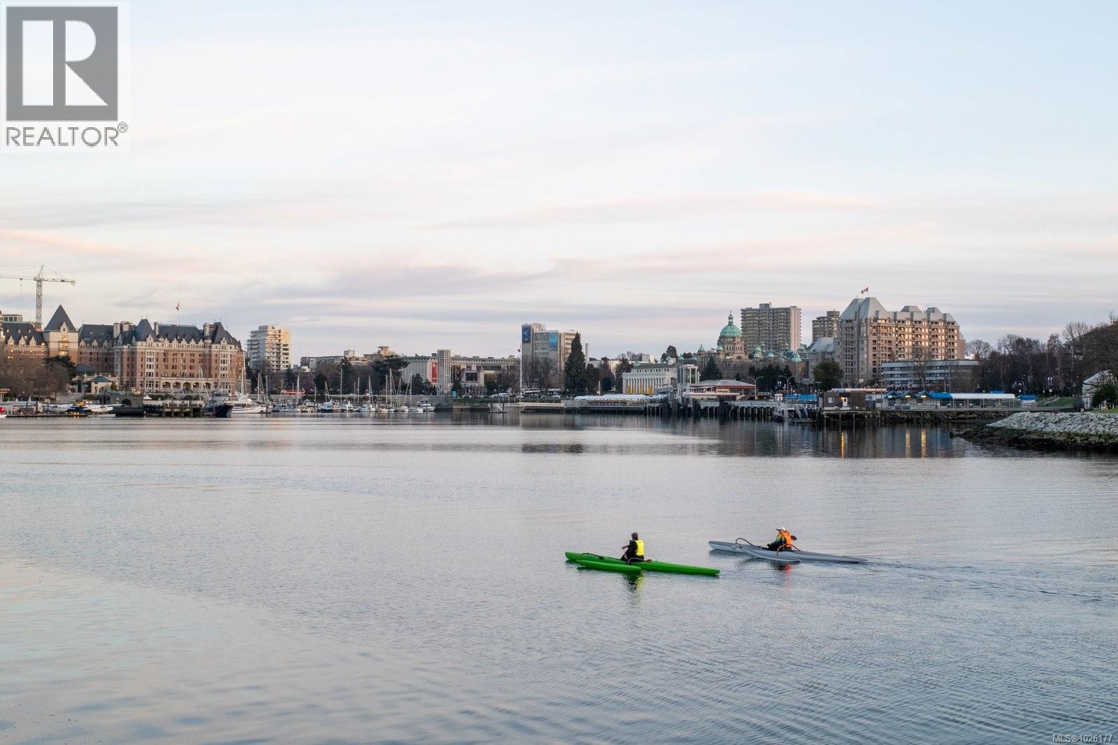 801 369 Tyee Road, Victoria