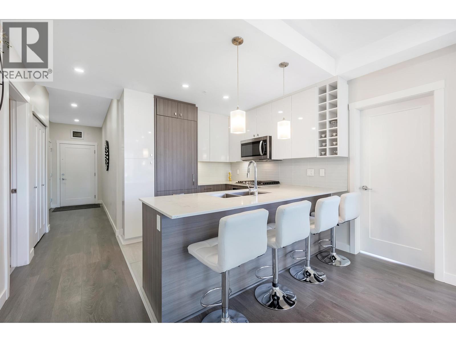 214 23233 GILLEY ROAD, Richmond