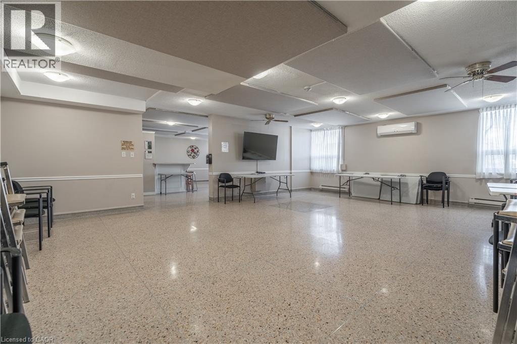 500 GREEN Road Unit# 1218, Stoney Creek, Ontario, L8E3M6 — Photo 4