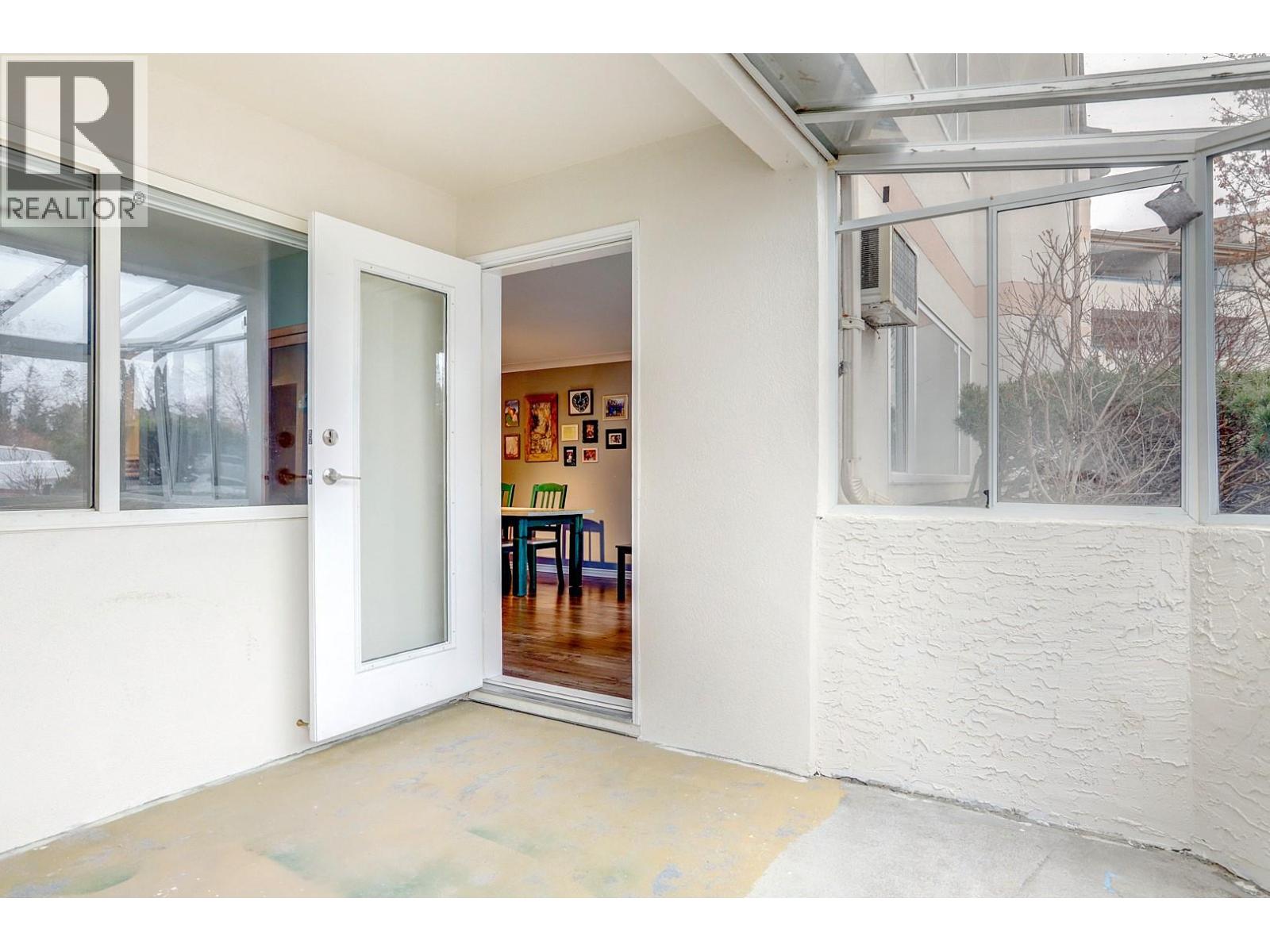 669 Houghton Road Unit# 104, Kelowna