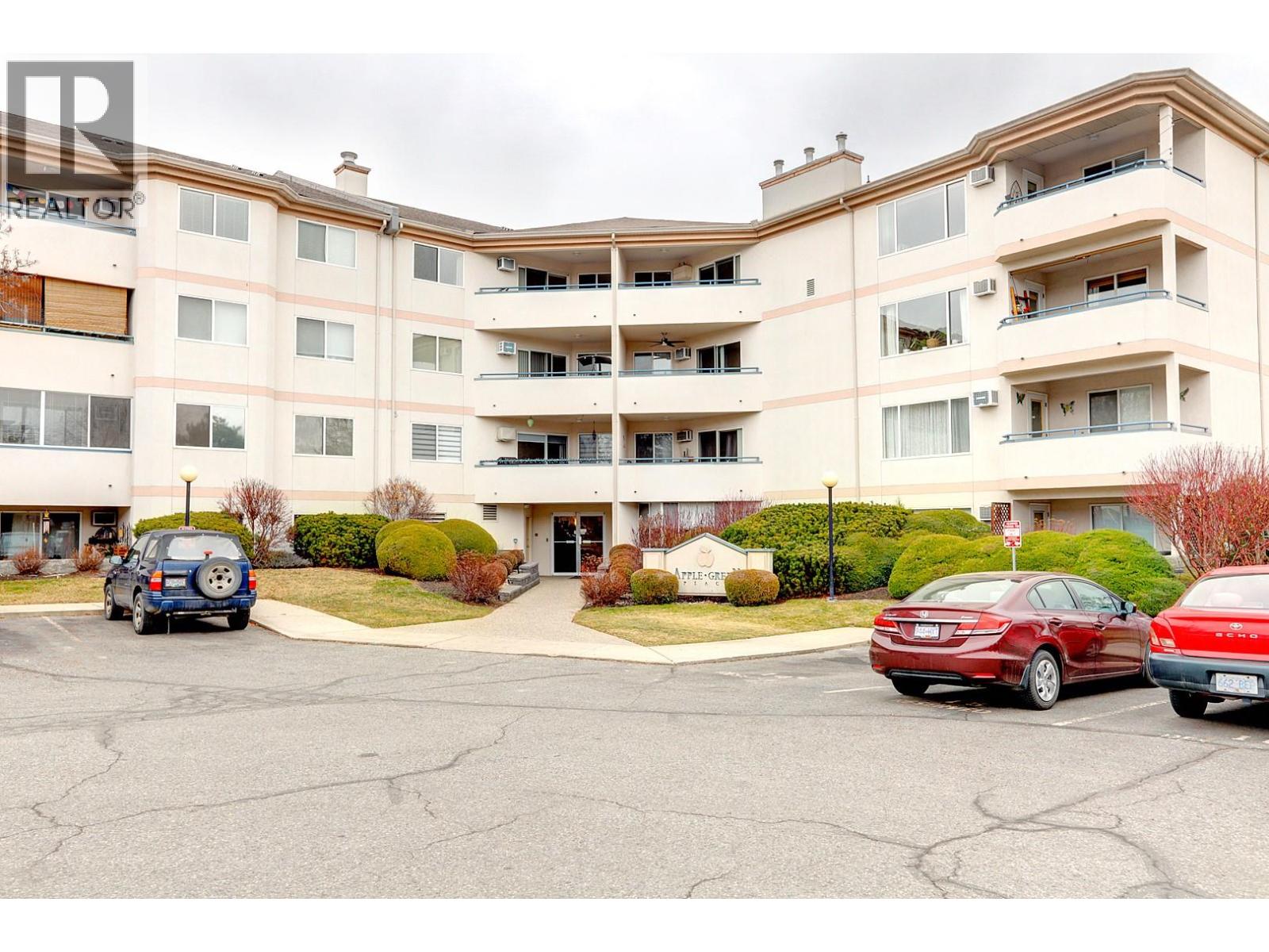 669 Houghton Road Unit# 104, Kelowna