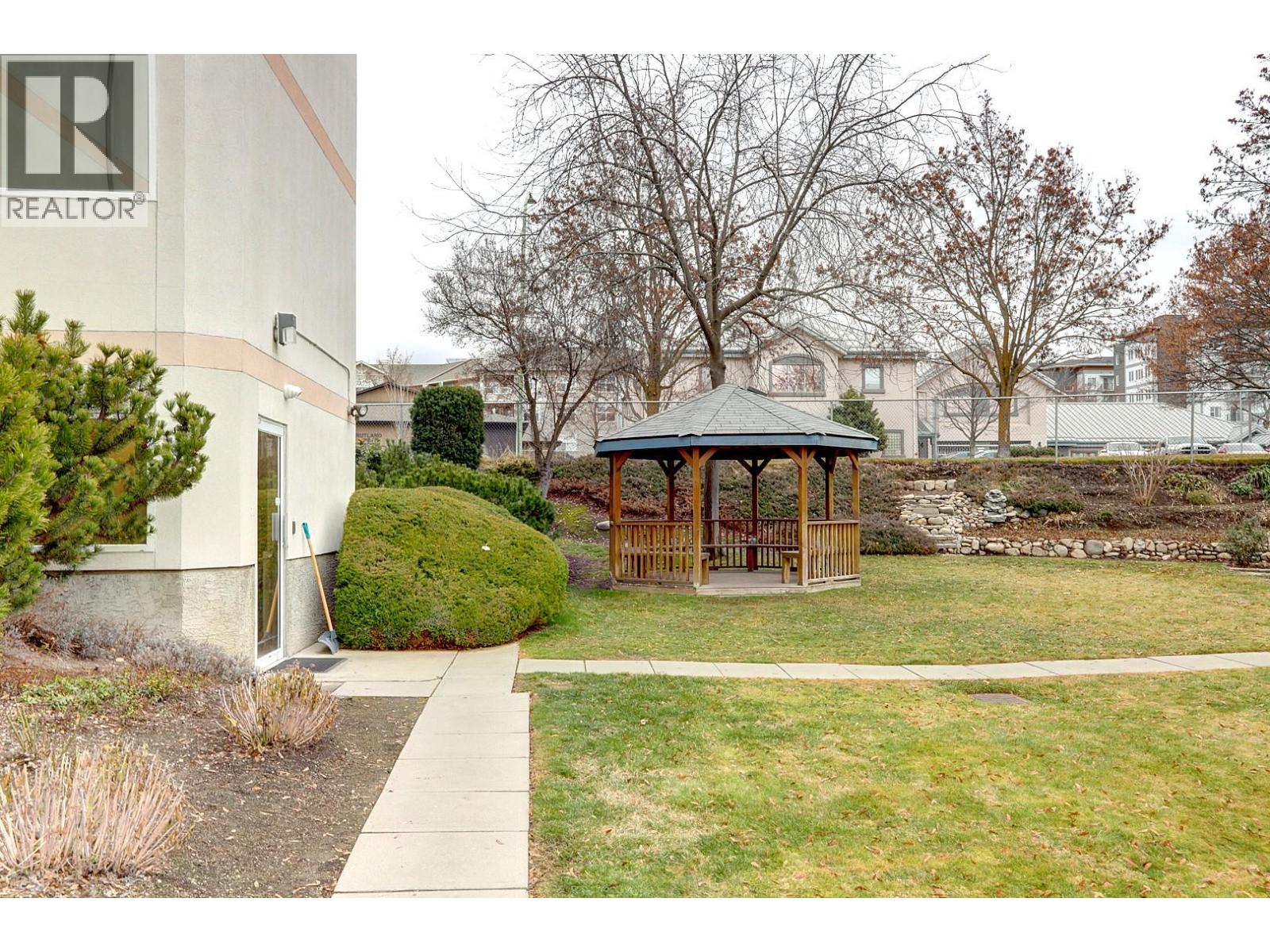 669 Houghton Road Unit# 104, Kelowna