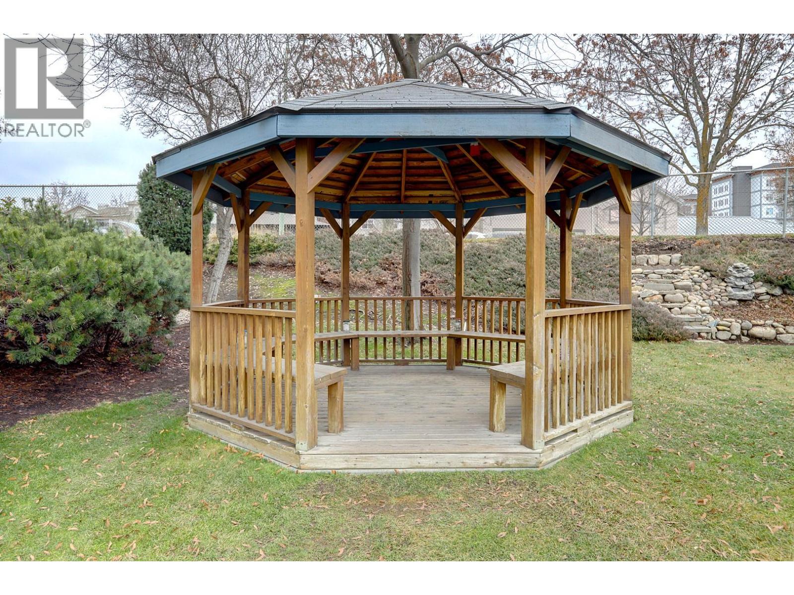 669 Houghton Road Unit# 104, Kelowna