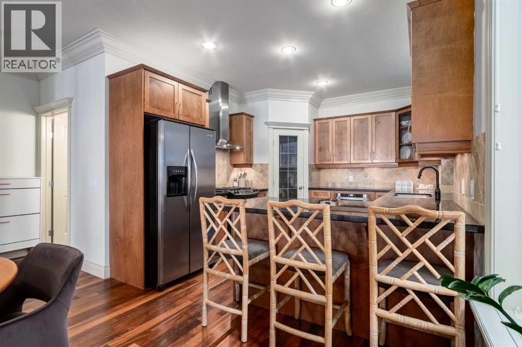 Single Family House for Sale in    Avenue NW West Hillhurst Calgary 