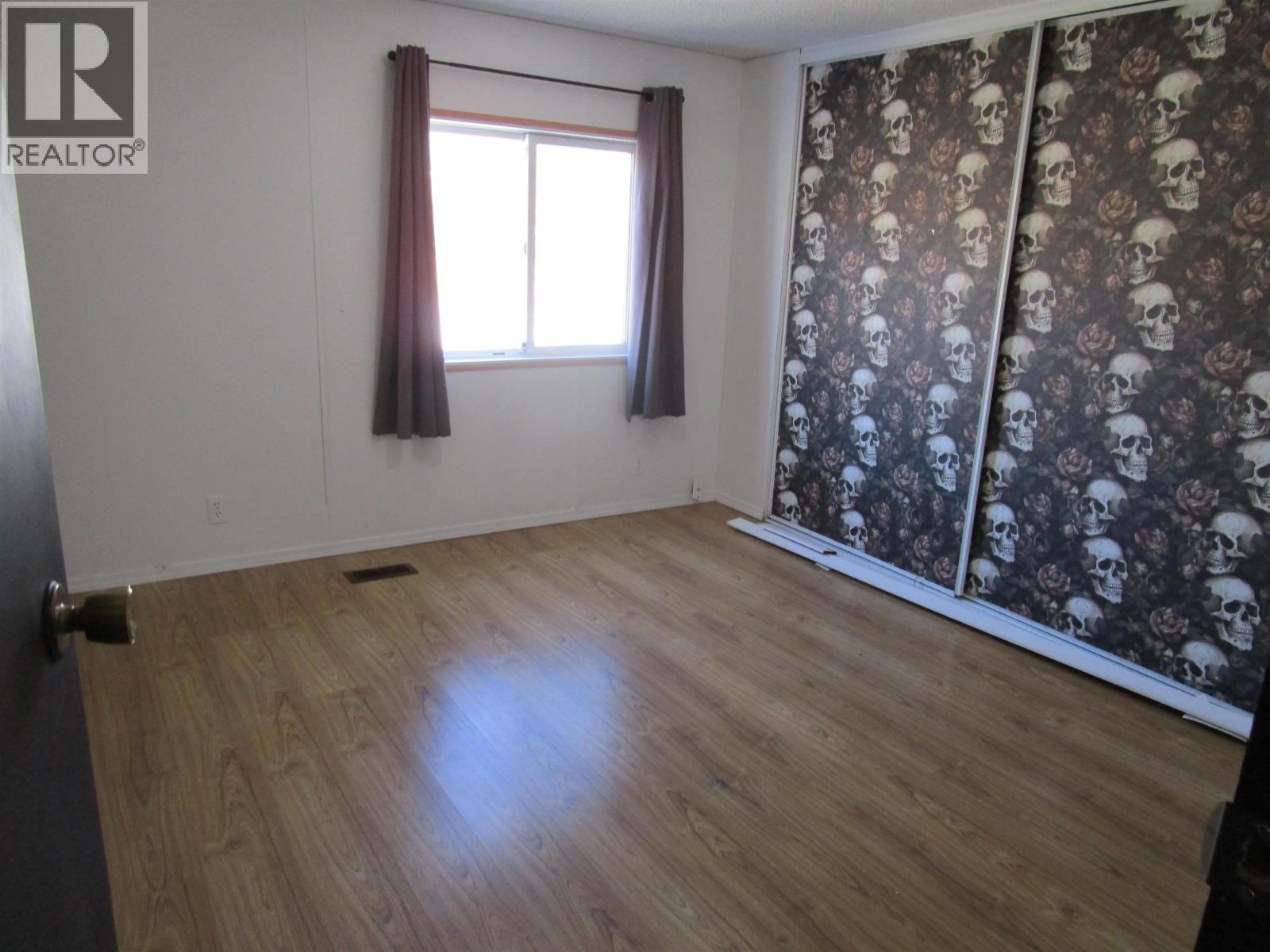 #42 5506 PARK DRIVE - 4
