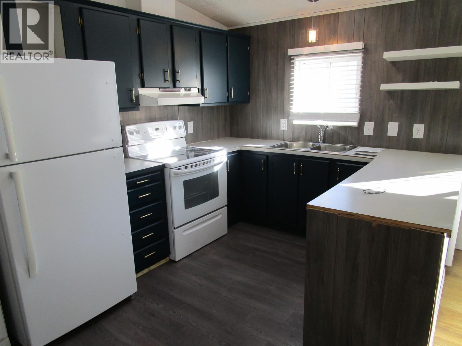 #42 5506 PARK DRIVE - 10