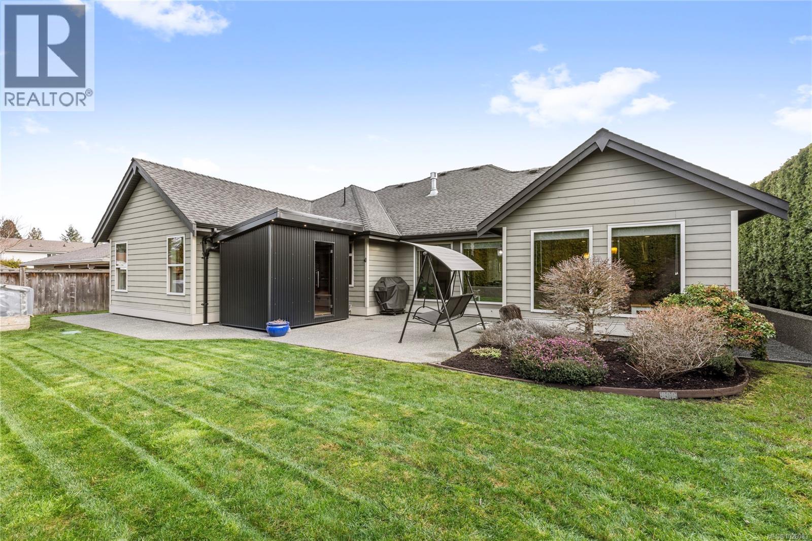 387 Kingsley St, Parksville