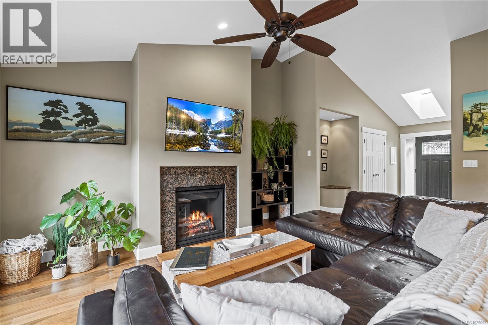 387 Kingsley St, Parksville