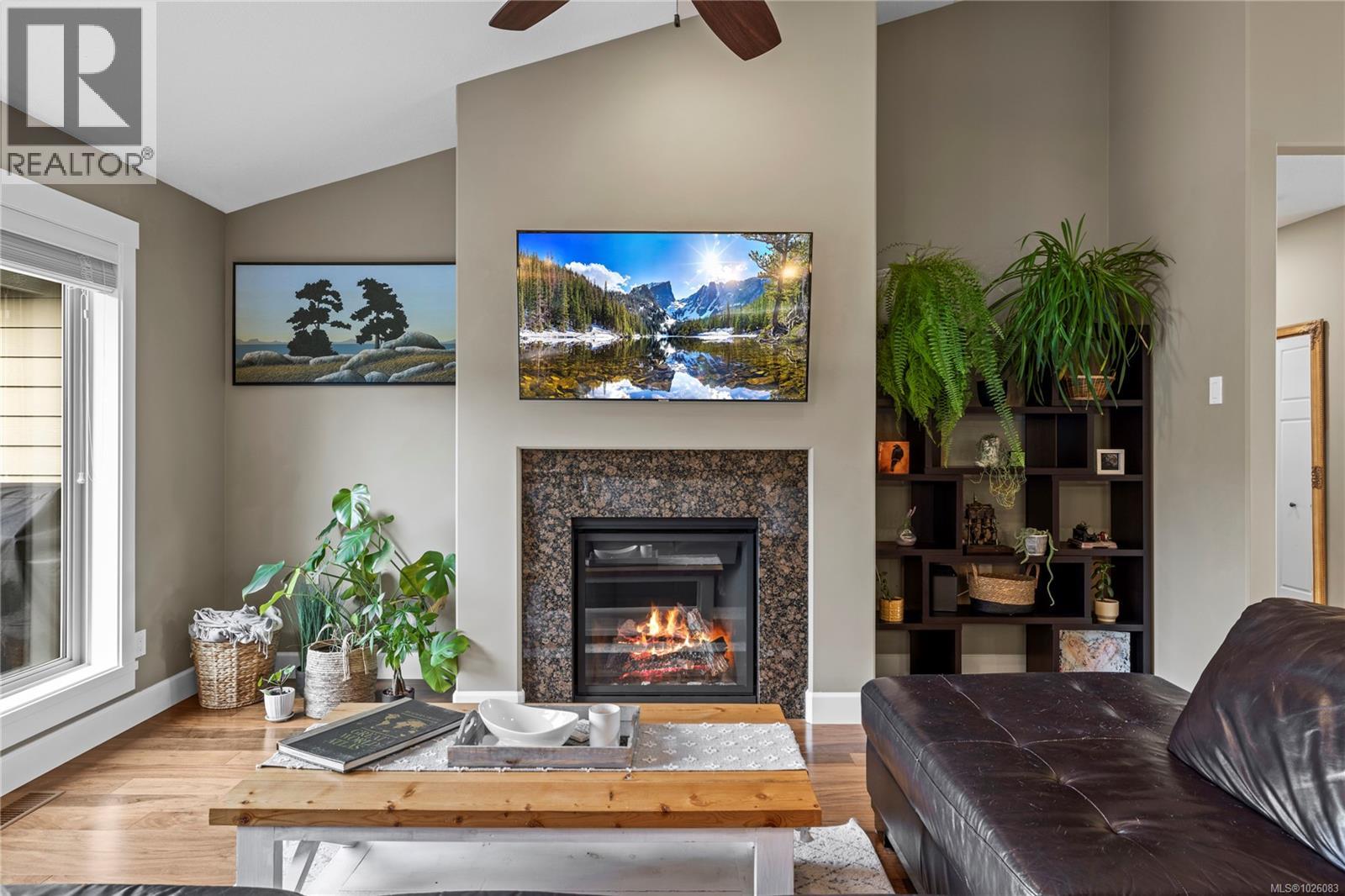 387 Kingsley St, Parksville