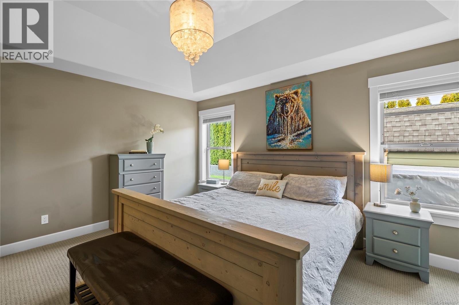 387 Kingsley St, Parksville