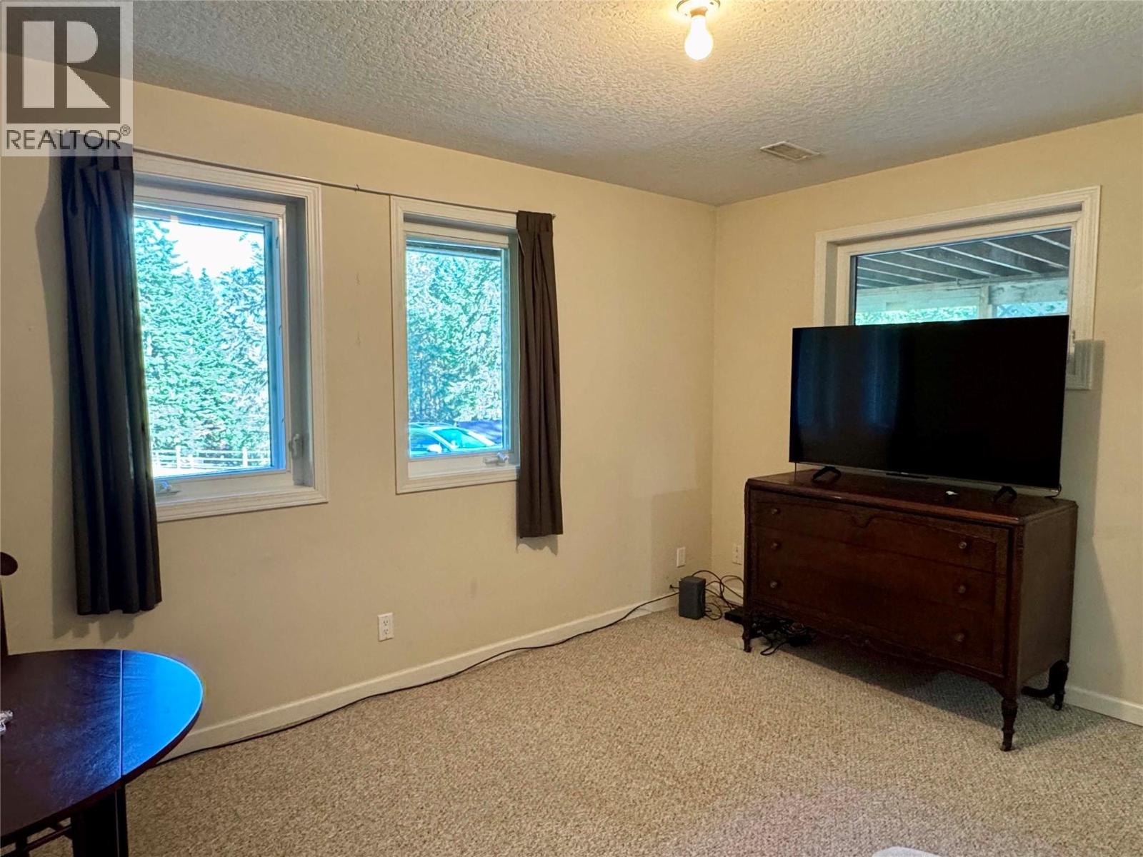4399 Bird Creek Road - 43